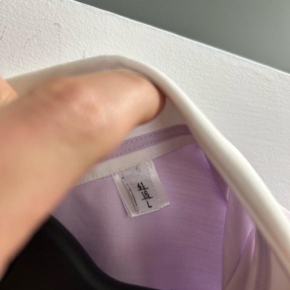 Armani Collezioni Men’s Button Down Dress Shirt - Picture 5 of 5